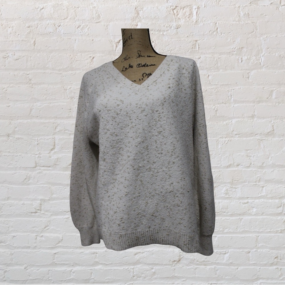Loft V-Neck Sweater - White/Gold